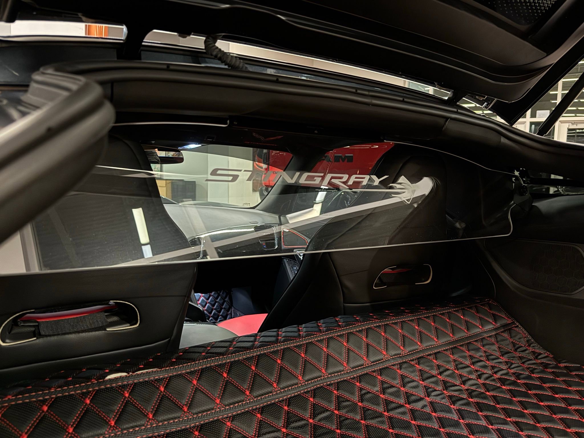 Used 2019 Chevrolet Corvette Stingray Coupe w/ Carbon Flash Badge Package image 35