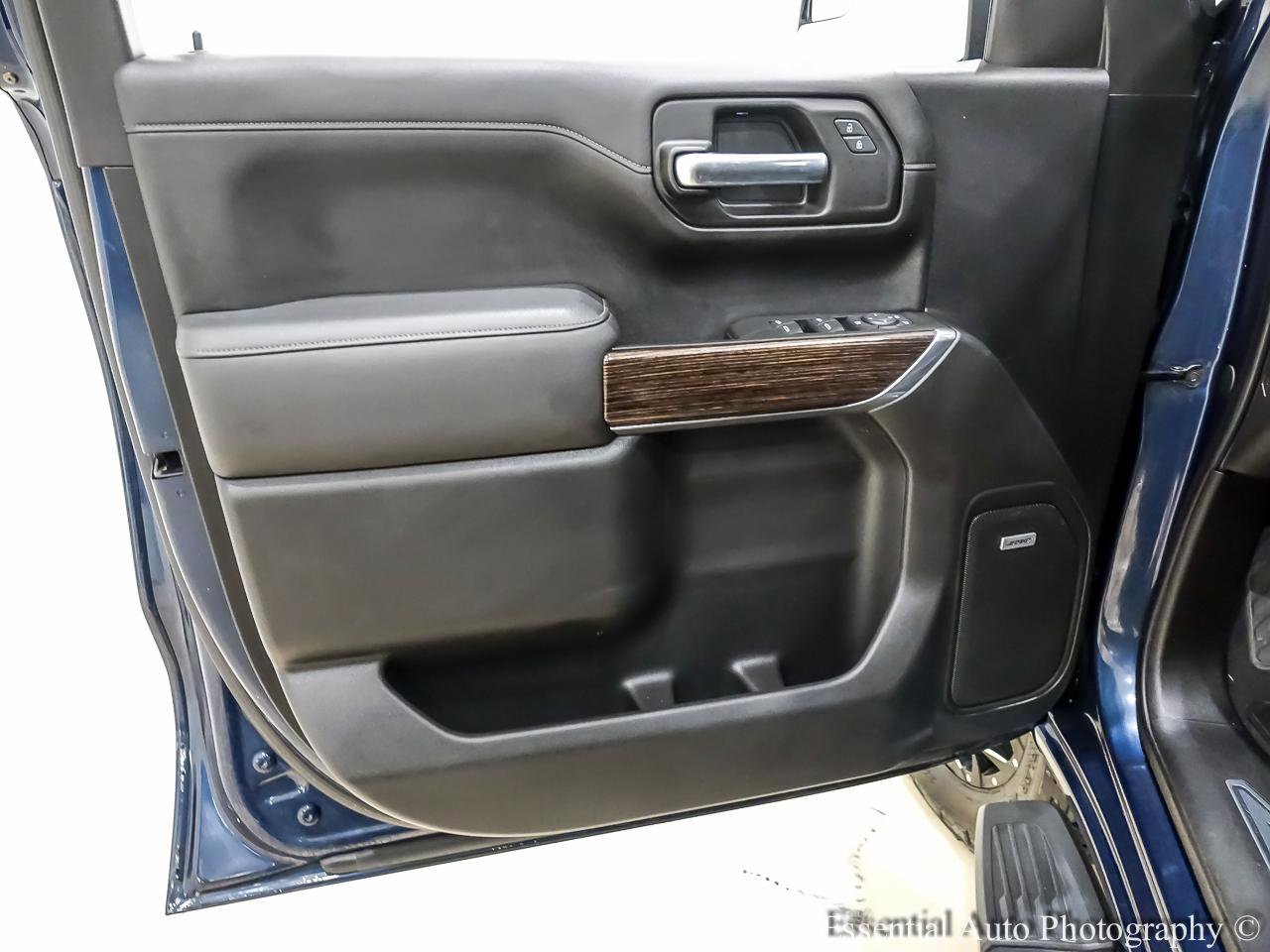 Used 2020 GMC Sierra 1500 Elevation image 25