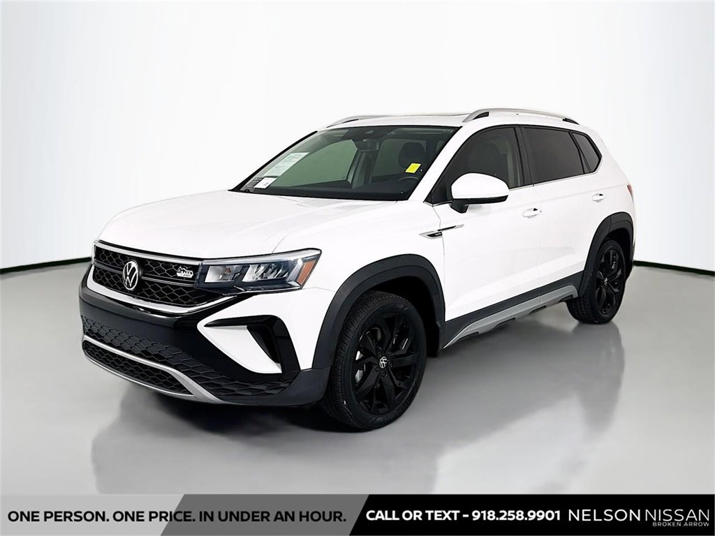 Used 2022 Volkswagen Taos SE