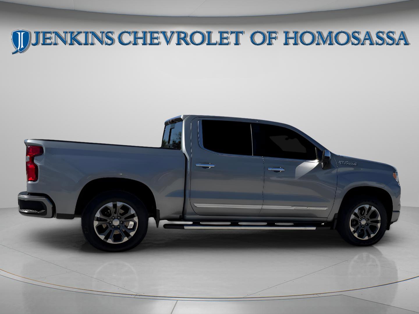 Certified 2024 Chevrolet Silverado 1500 High Country w/ Technology Package AWD/4WD image 4