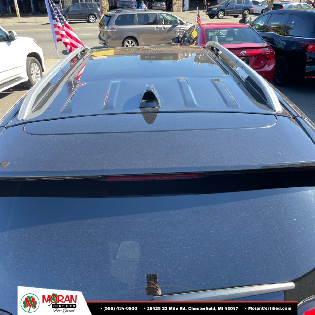Used 2019 GMC Terrain SLT w/ Preferred Package AWD/4WD image 17