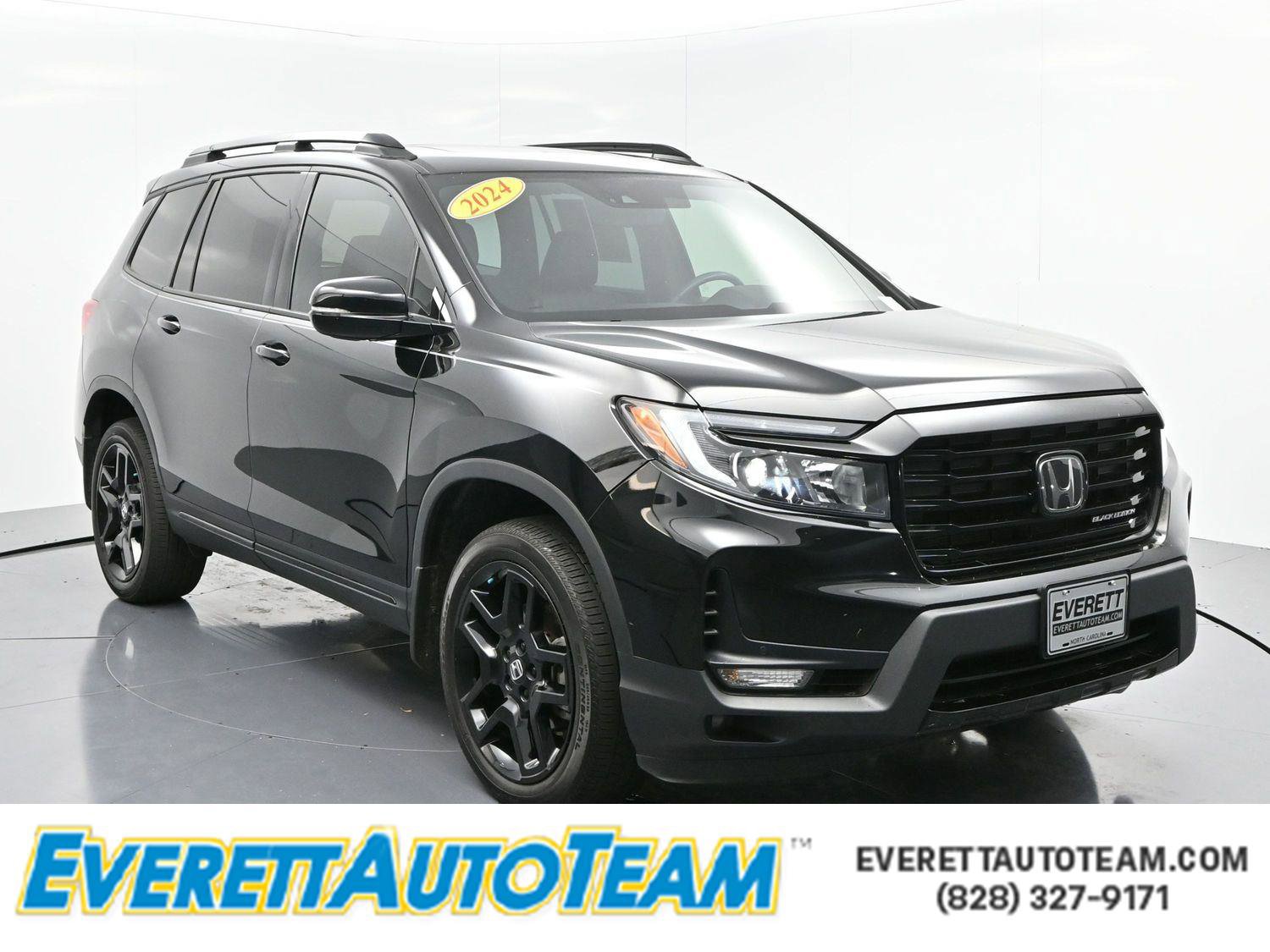 Used 2024 Honda Passport Black Edition image 1