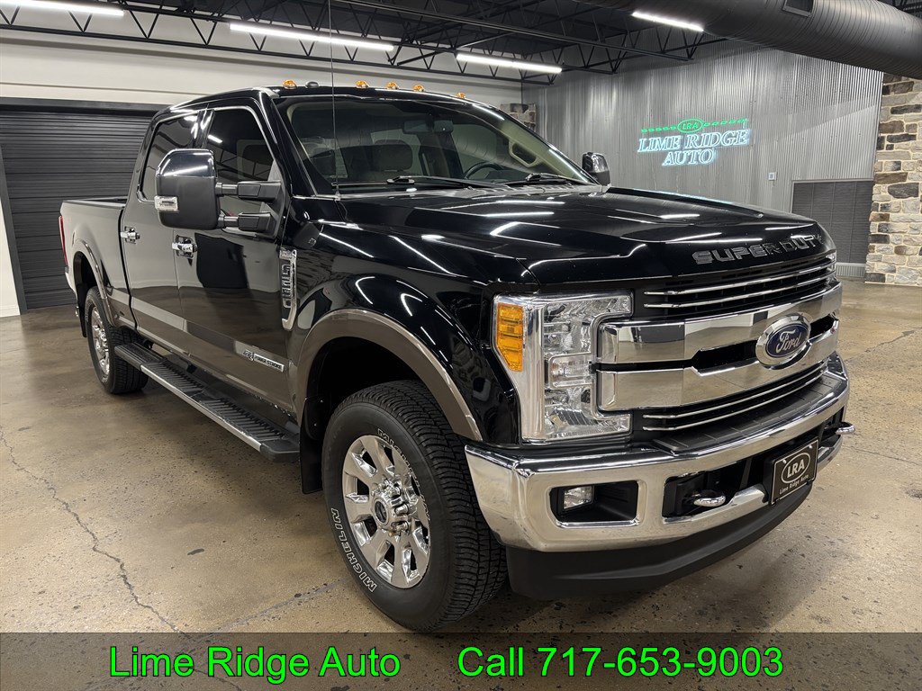 Used 2017 Ford F250 Lariat w/ Chrome Package