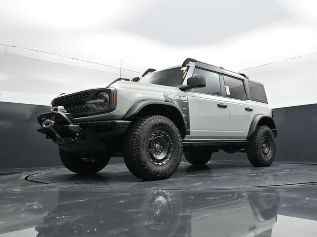 Used 2024 Ford Bronco Everglades AWD/4WD image 46