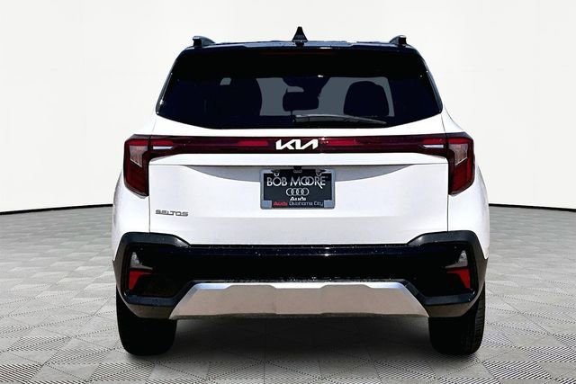 Used 2024 Kia Seltos S image 4