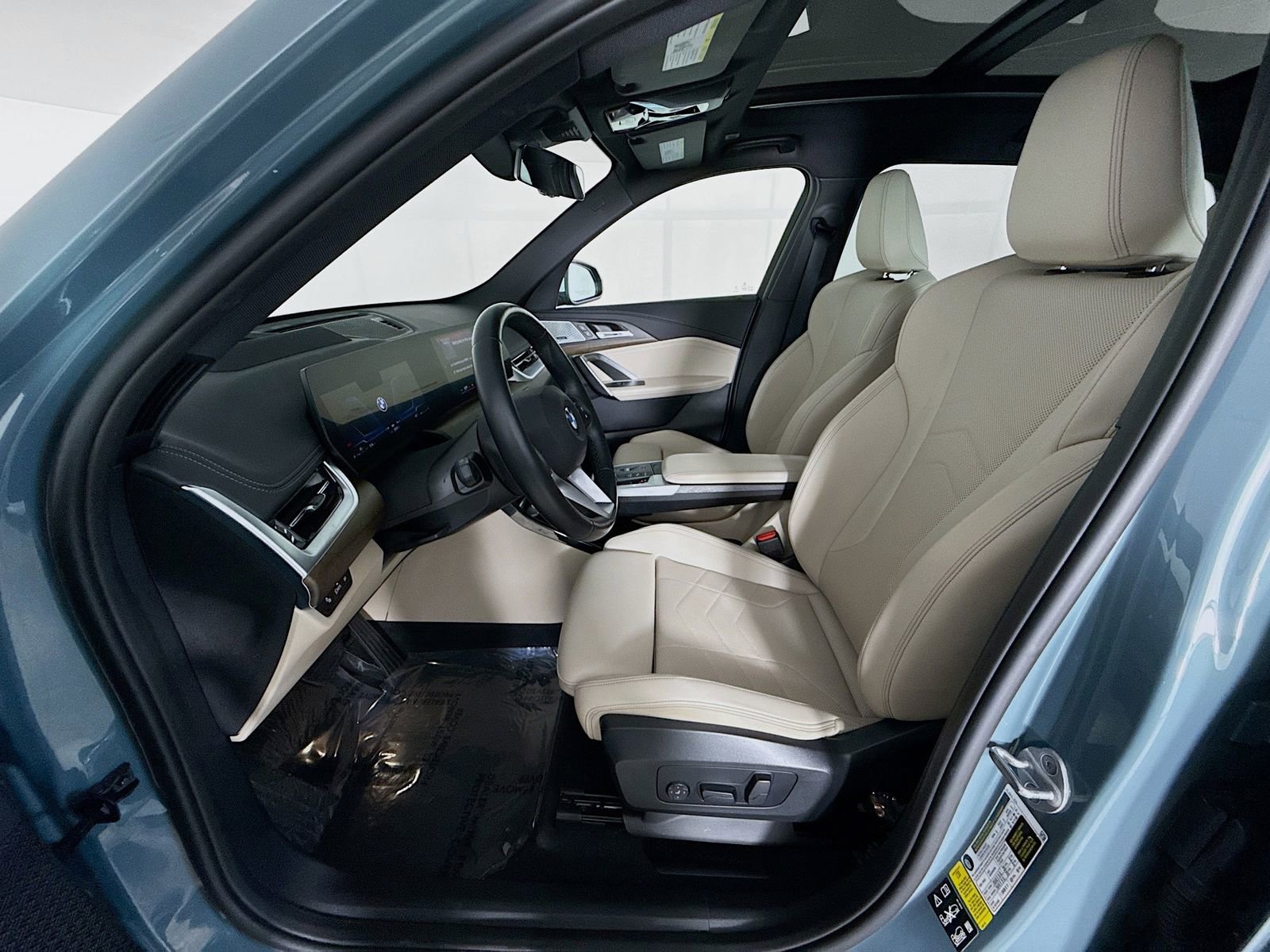 Certified 2023 BMW X1 xDrive28i w/ Premium Package image 22