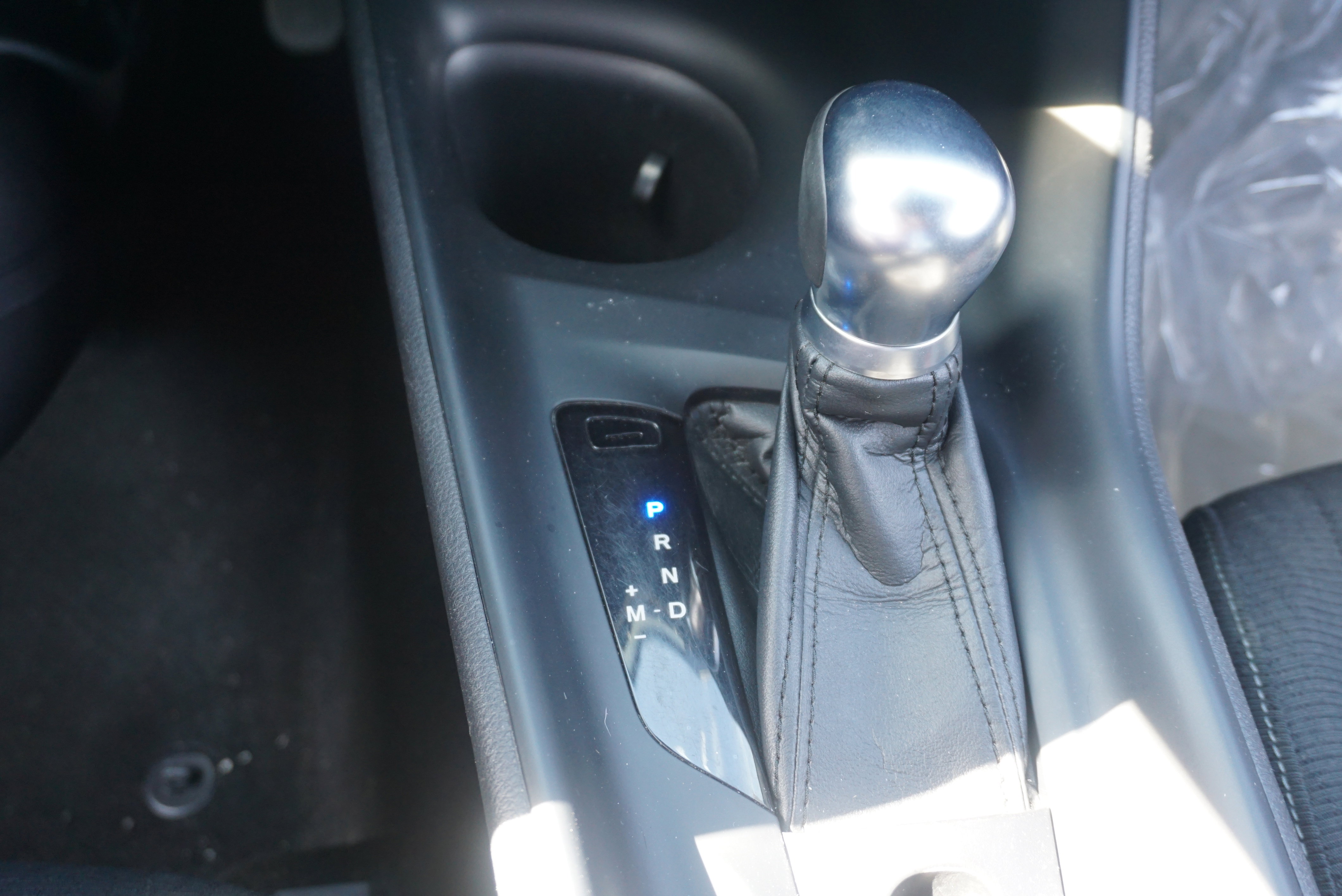 Used 2018 Toyota C-HR XLE image 10