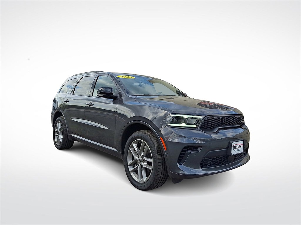 Used 2024 Dodge Durango GT image 1
