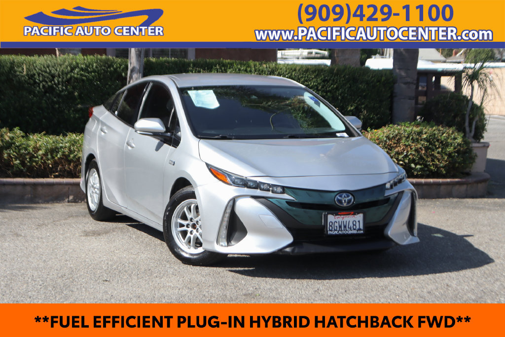 Used 2018 Toyota Prius Prime Premium w/ Carpet Mat Package FWD image 1