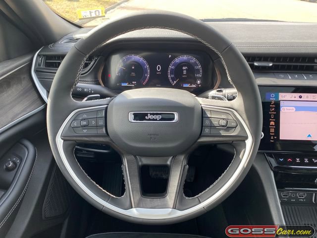 New 2026 Jeep Grand Cherokee Altitude image 17