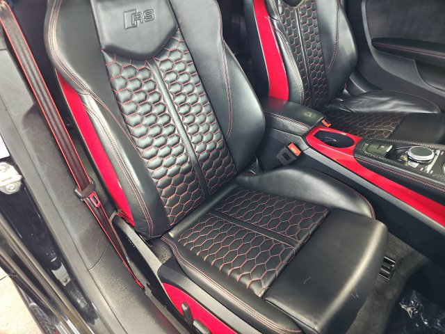 Used 2019 Audi TT RS AWD/4WD image 32