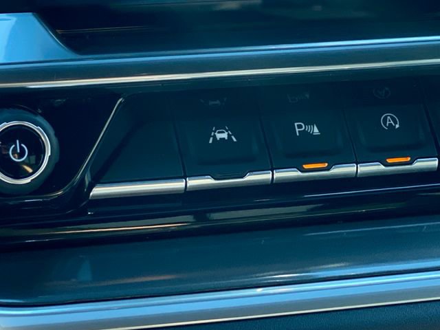 Certified 2025 Chevrolet Silverado 1500 High Country image 22