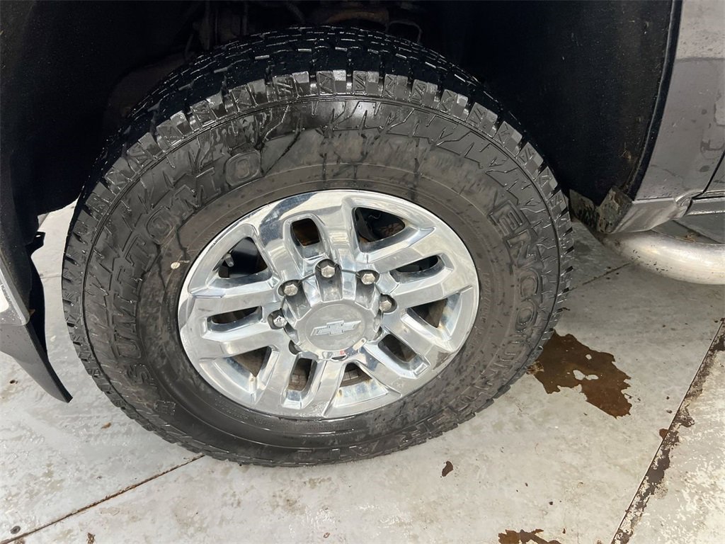 Used 2016 Chevrolet Silverado 2500 LT w/ LT Convenience Package image 25