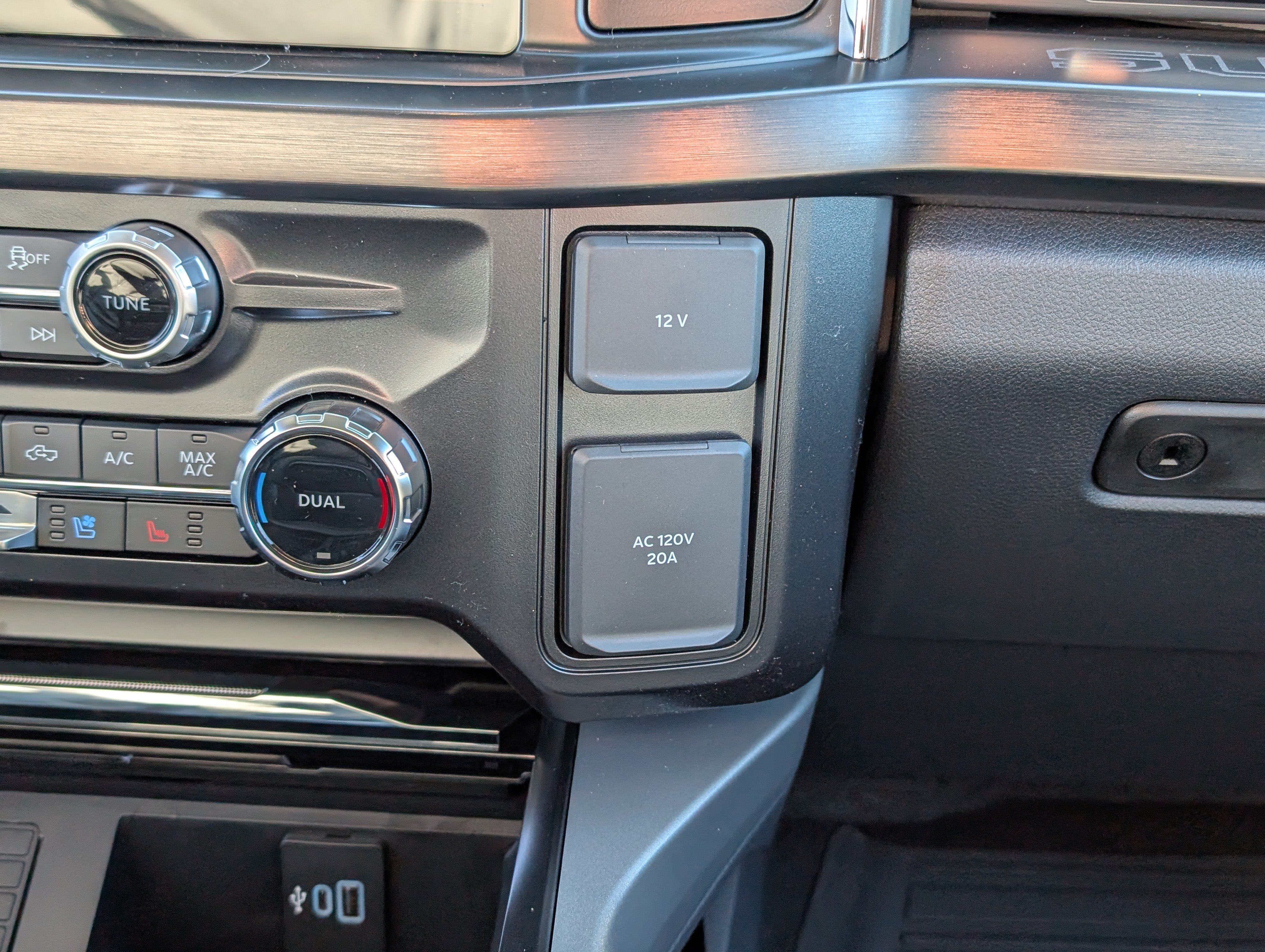 New 2026 Ford F250 Lariat w/ Lariat Ultimate Package AWD/4WD image 24