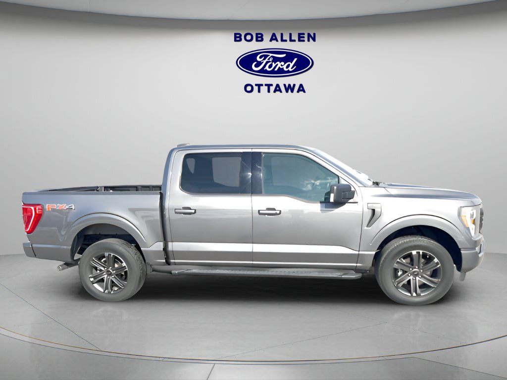 Used 2022 Ford F150 XLT w/ Equipment Group 302A High image 10
