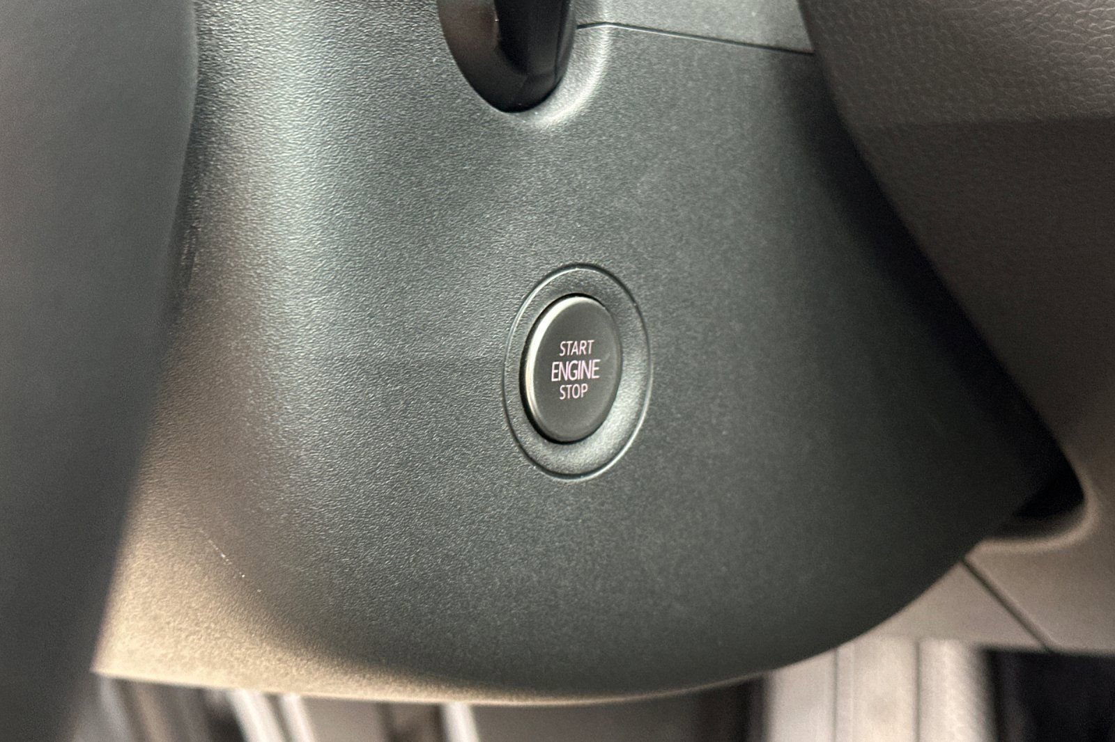 Used 2023 Volkswagen ID.4 S image 23