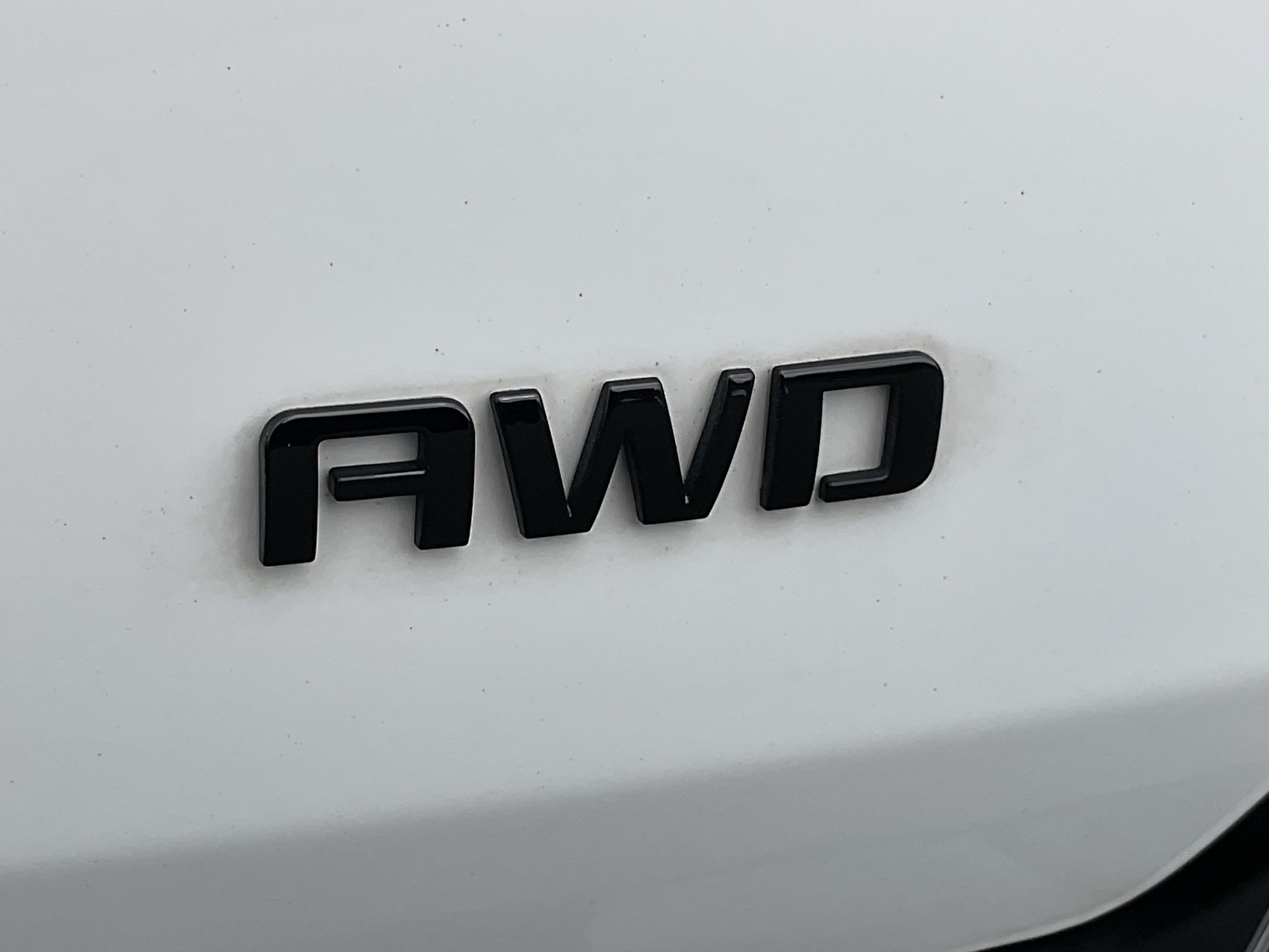 Used 2023 Chevrolet Traverse Premier w/ Redline Edition AWD/4WD image 11