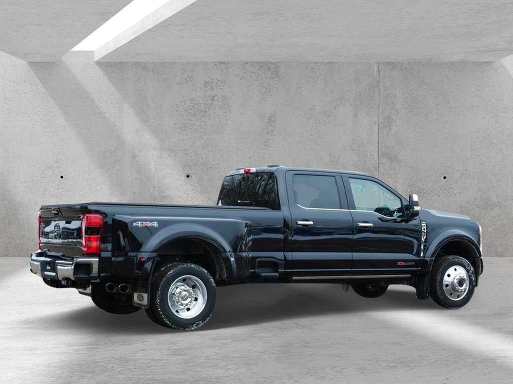 Certified 2024 Ford F450 Lariat w/ Lariat Ultimate Package image 3