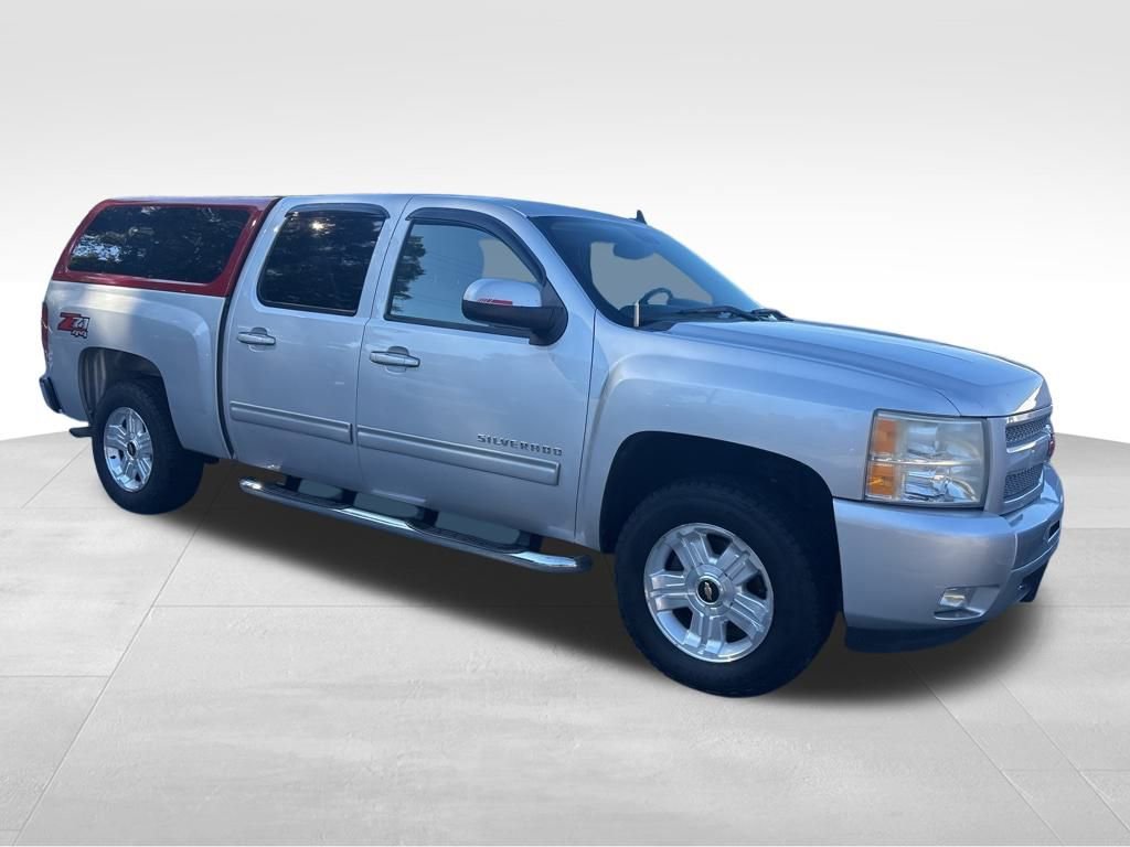 Used 2011 Chevrolet Silverado 1500 LT w/ All-Star Edition image 8