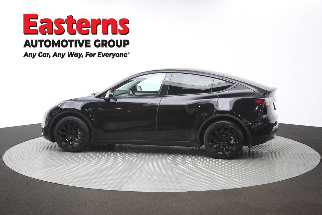Used 2024 Tesla Model Y Long Range AWD/4WD image 55