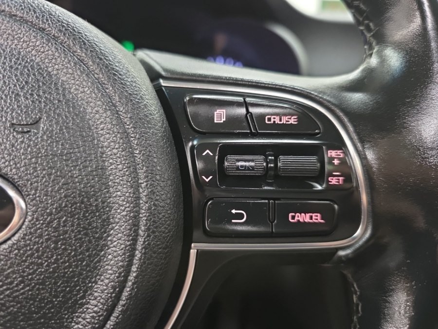 Used 2018 Kia Optima EX w/ Premium Package FWD image 22