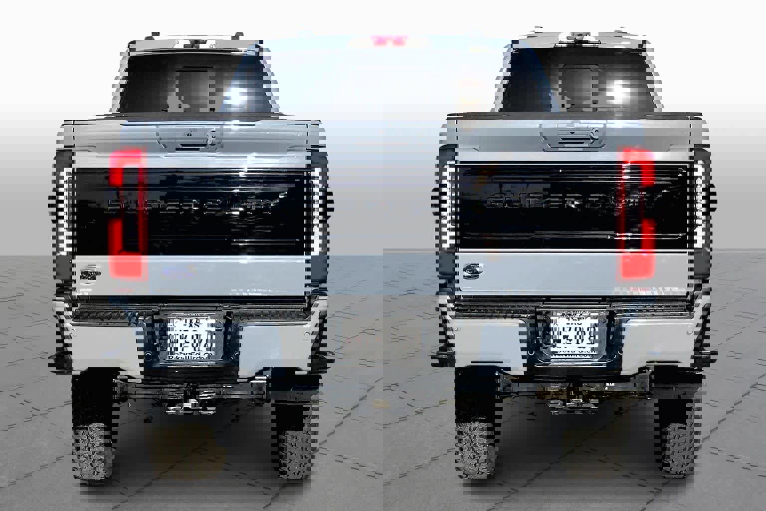 Certified 2025 Ford F250 Platinum image 5