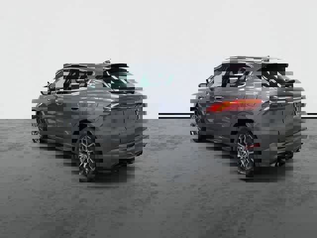 Used 2024 Maserati Grecale GT image 9