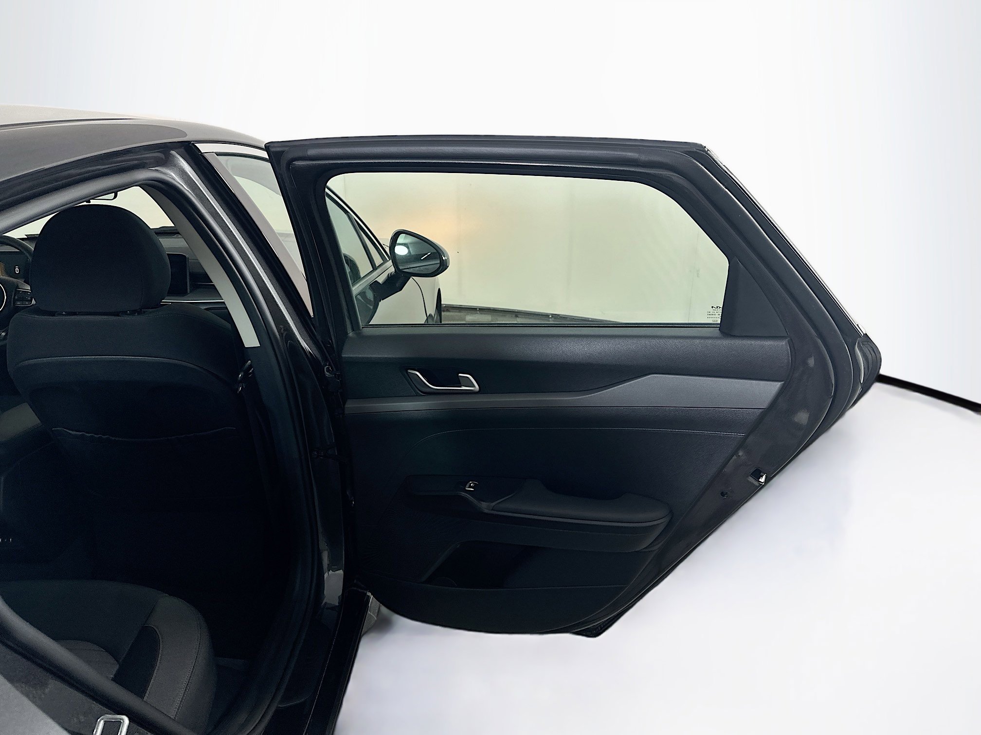 Used 2025 Kia K5 LXS image 31