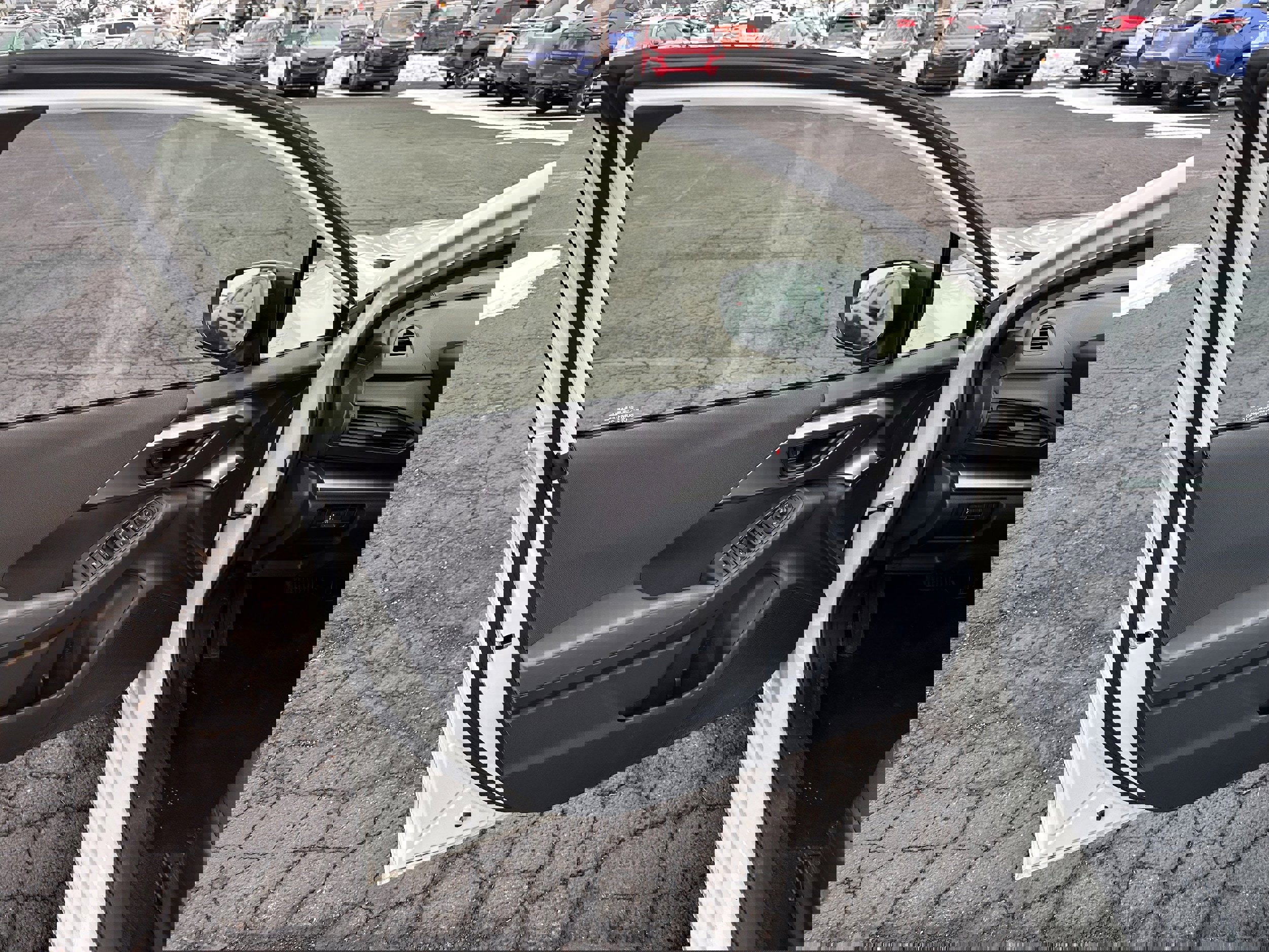 Certified 2024 Subaru Impreza 2.0i image 11