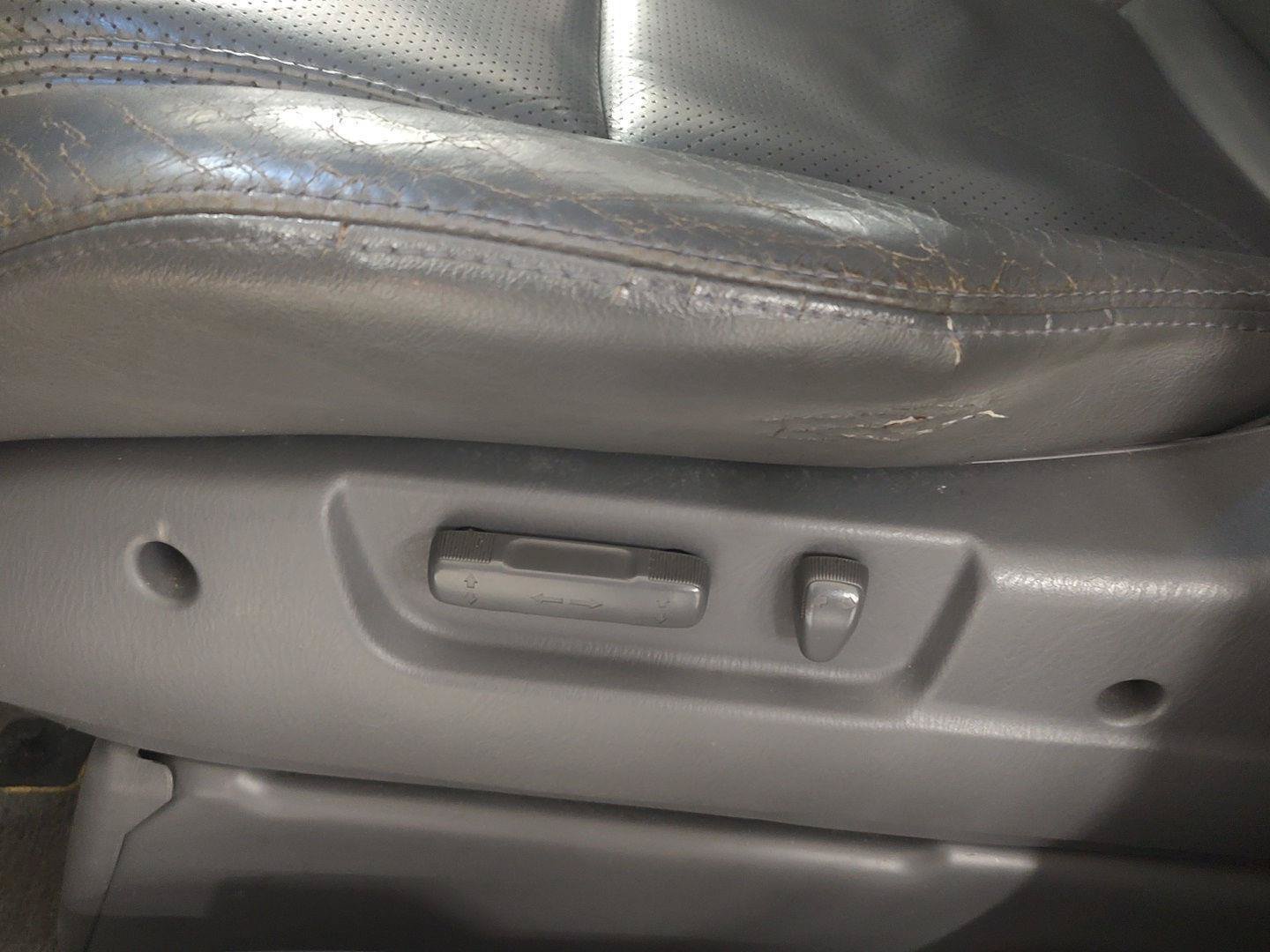 Used 2005 Honda Pilot EX-L image 3