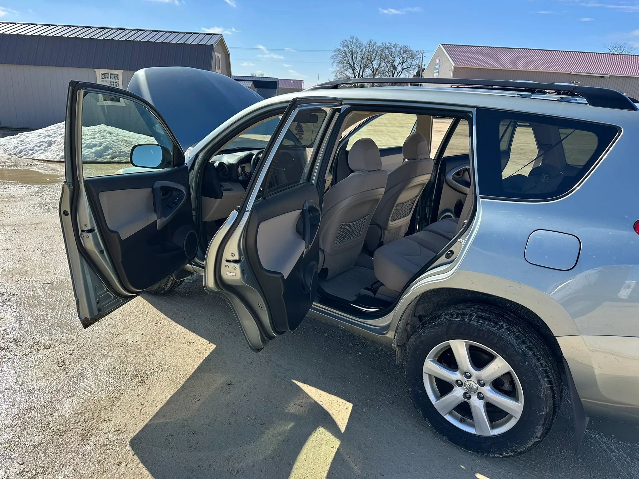 Used 2006 Toyota RAV4 Limited AWD/4WD image 10