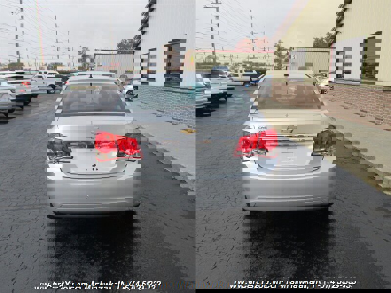 Used 2012 Chevrolet Cruze LS w/ Connectivity Package image 5