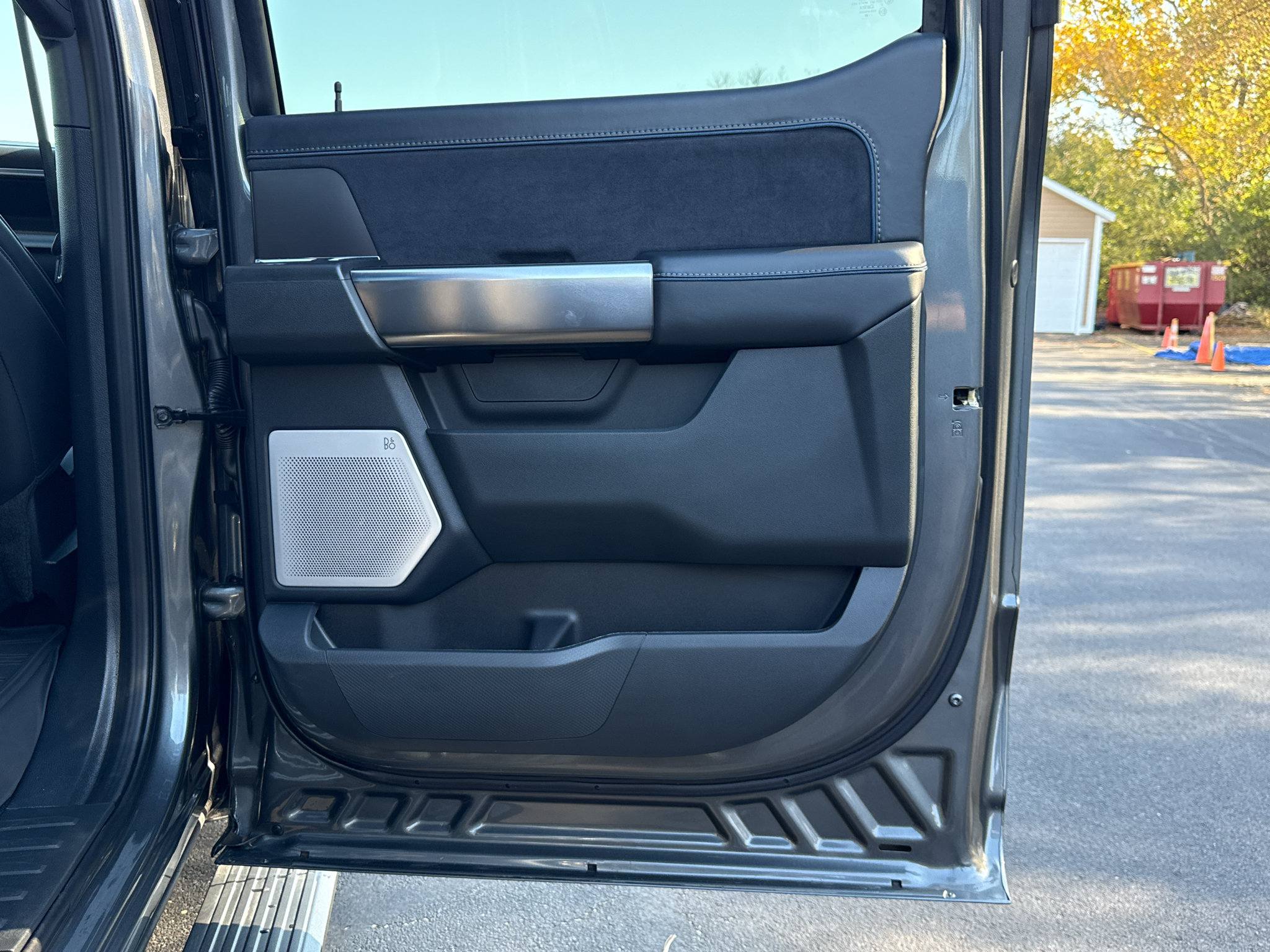 Certified 2025 Ford F150 Platinum AWD/4WD image 29