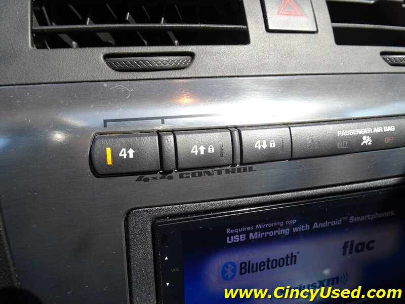 Used 2009 HUMMER H3T Alpha AWD/4WD image 20