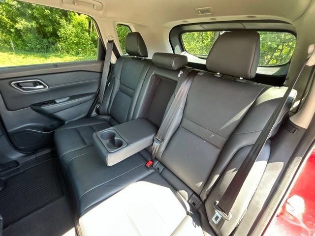Used 2021 Nissan Rogue SV w/ Premium Package AWD/4WD image 21