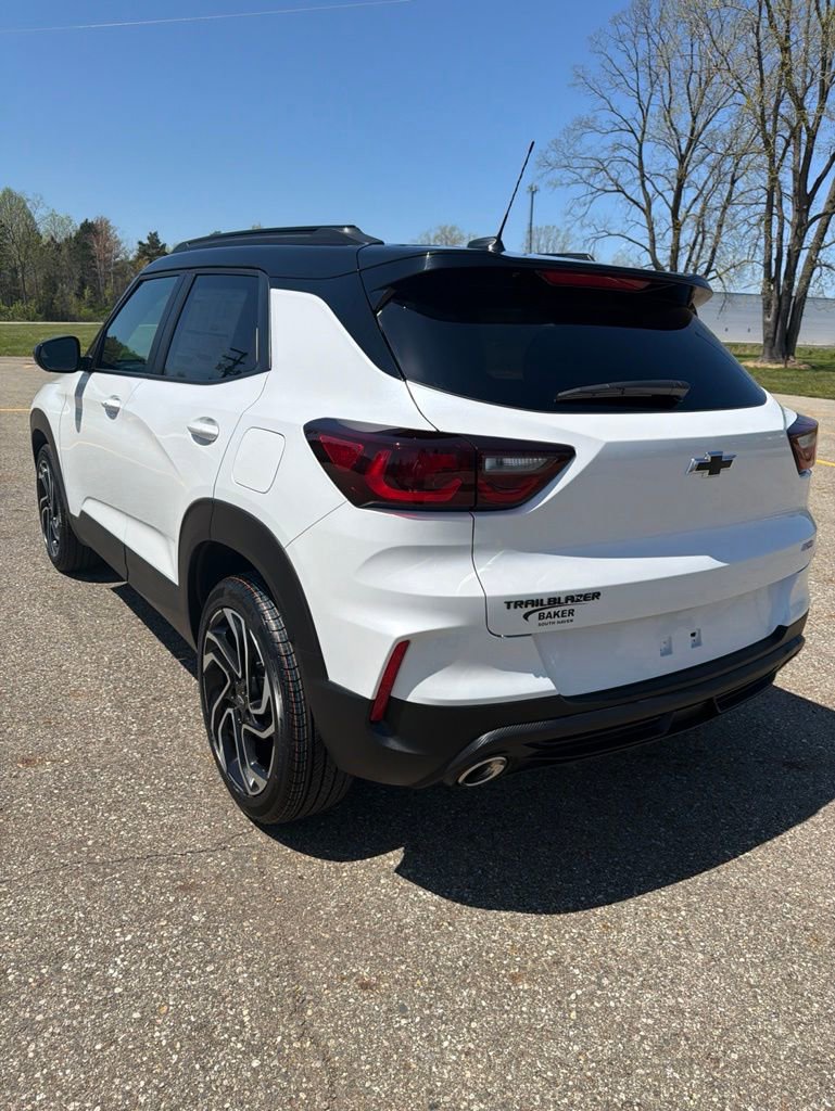 New 2026 Chevrolet TrailBlazer RS FWD image 7