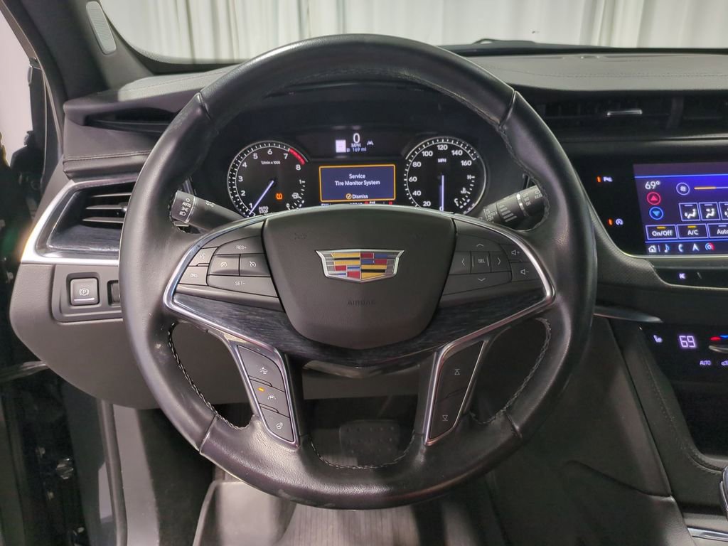 Used 2020 Cadillac XT5 Premium Luxury w/ LPO, Floor Liner Package image 29