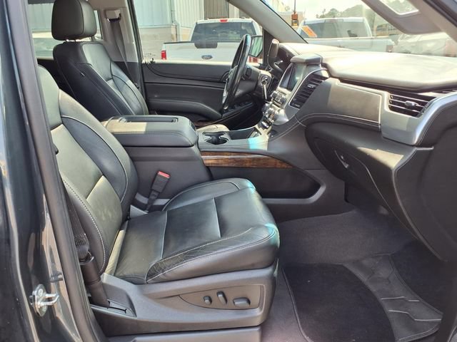 Used 2019 Chevrolet Suburban LT AWD/4WD image 24