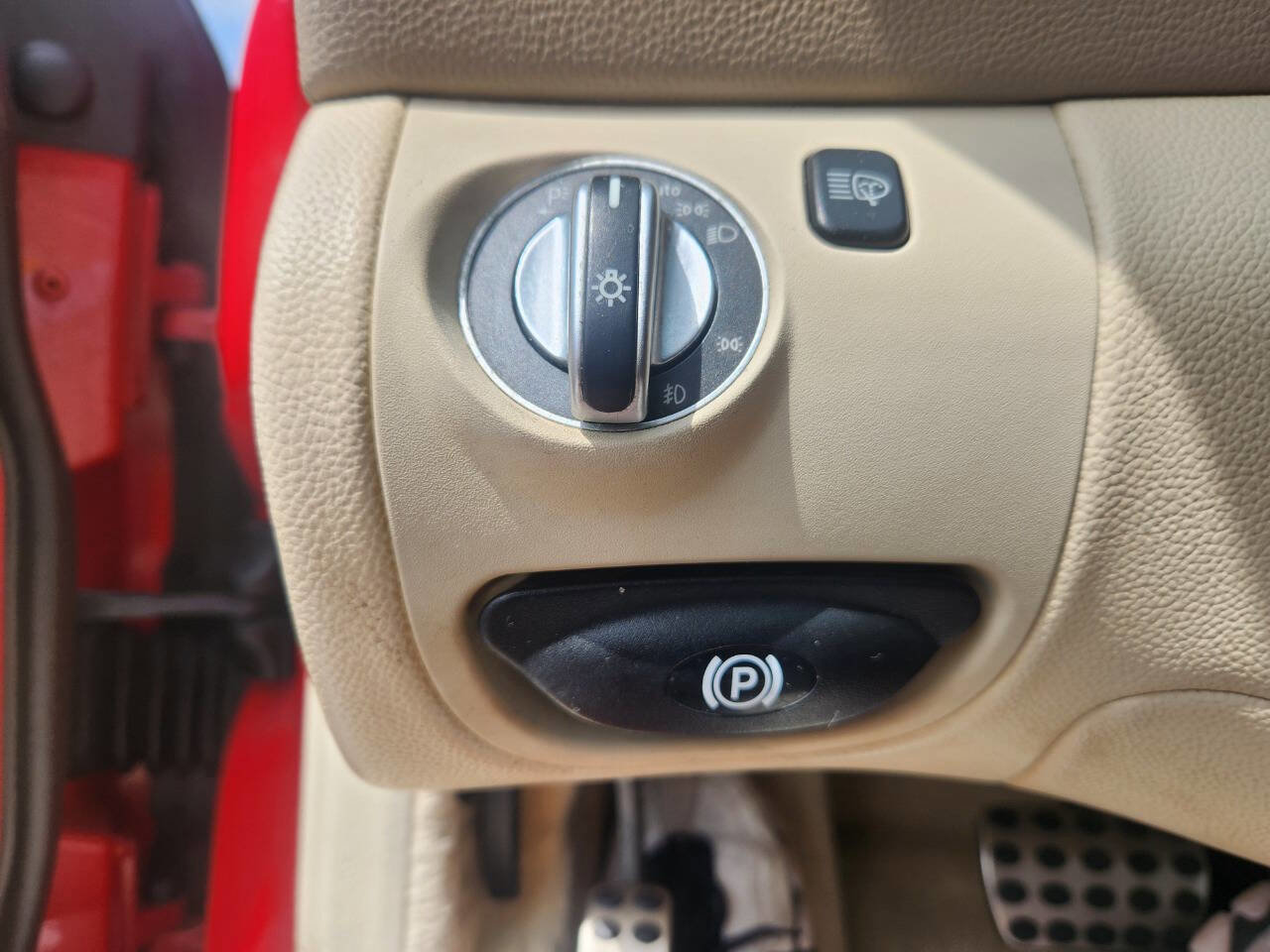 Used 2005 Mercedes-Benz SL 500 image 22