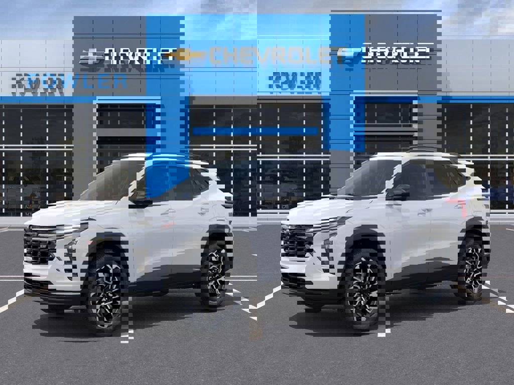 New 2026 Chevrolet Trax RS w/ Sunroof Package FWD video 2