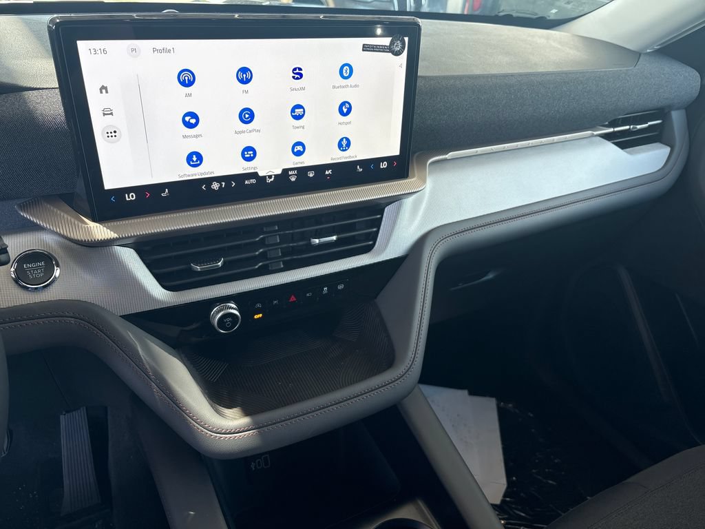 New 2026 Ford Explorer Active AWD/4WD image 15