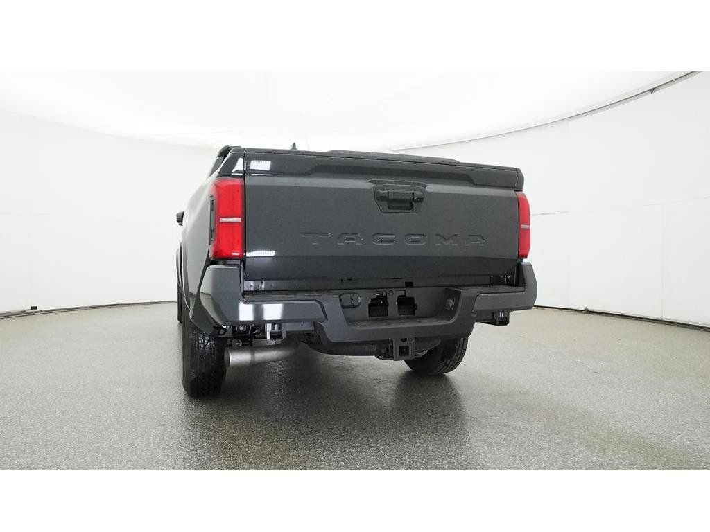 Used 2025 Toyota Tacoma SR5 RWD image 28