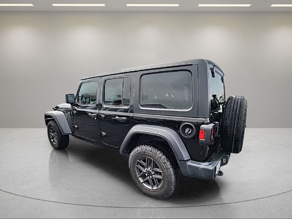 Used 2024 Jeep Wrangler Unlimited Sport AWD/4WD image 7