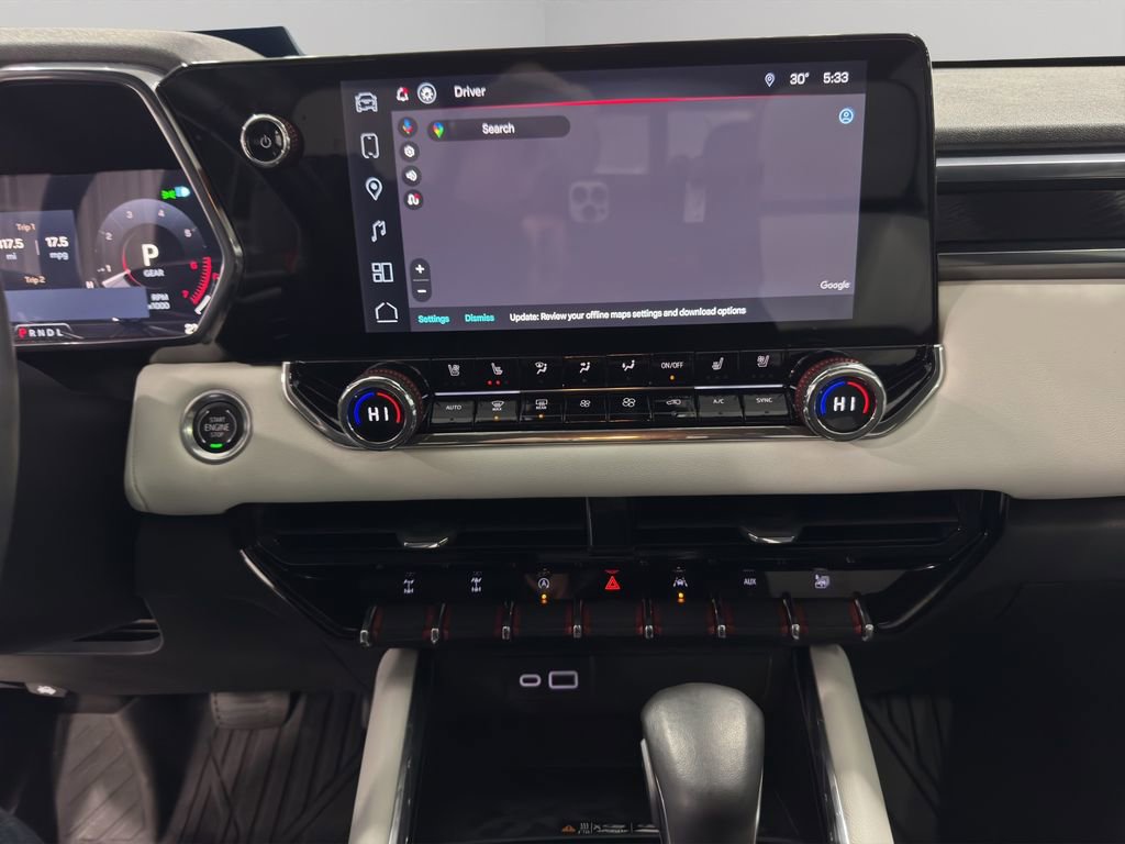 Used 2024 GMC Canyon AT4X image 31