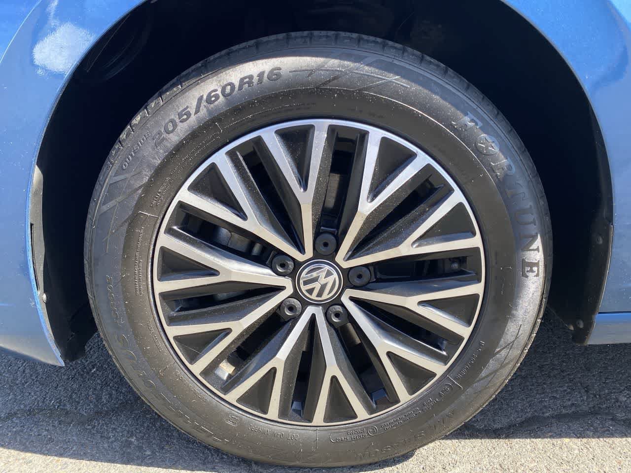 Used 2021 Volkswagen Jetta SE FWD image 10