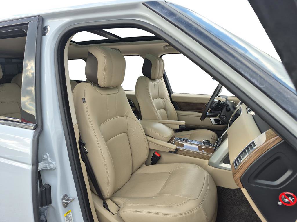 Used 2019 Land Rover Range Rover HSE AWD/4WD image 27