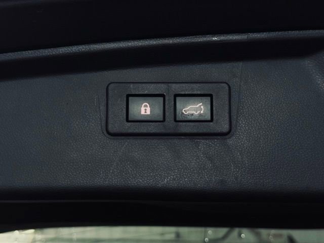 Used 2023 Subaru Outback Limited image 12