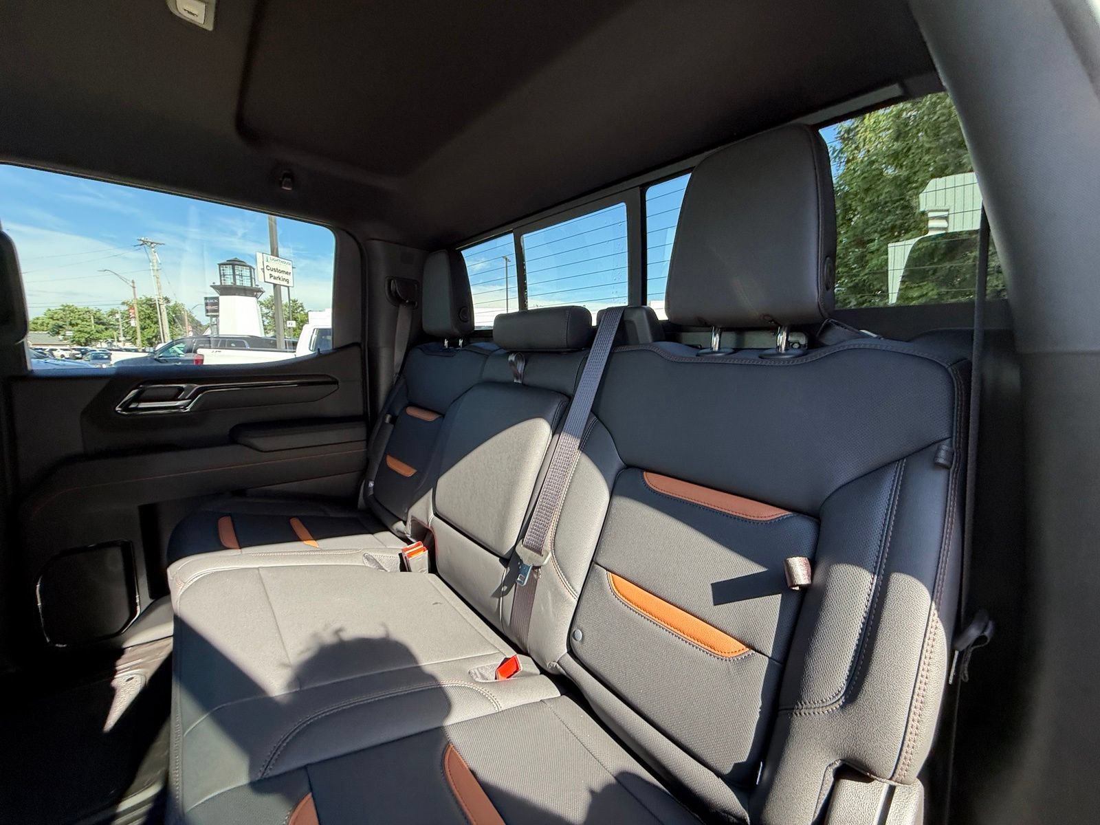 New 2026 GMC Sierra 1500 AT4 w/ AT4 Preferred Package AWD/4WD image 25