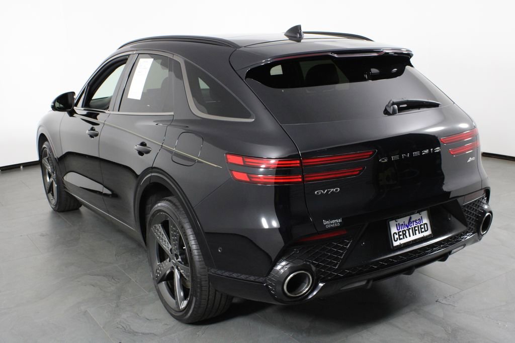 Used 2024 Genesis GV70 2.5T w/ Sport Prestige Package image 3