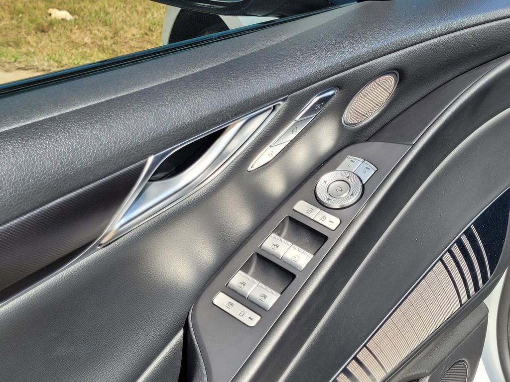 Used 2024 Genesis G80 2.5T w/ Sport Prestige Package image 12